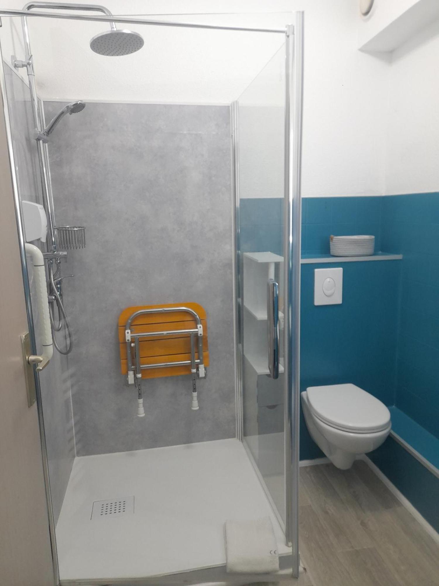 Hôtel Les Alizés Puget-Théniers Quarto foto